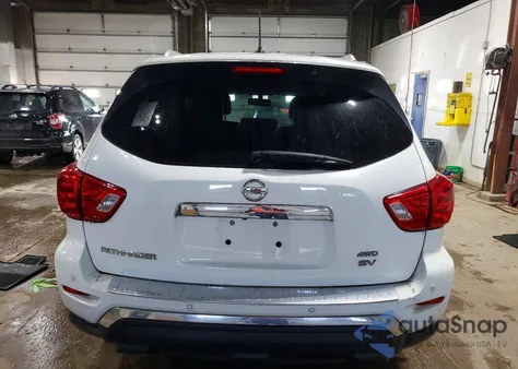 2017 Nissan Pathfinder S z USA, uszkodzony, nr VIN 5N1DR2MM7HC902327